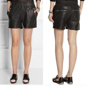 OAK 100% genuine leather shorts
